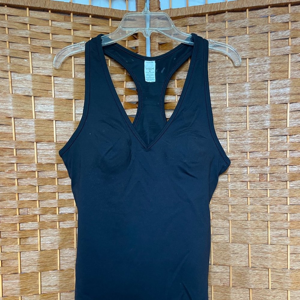 Victoria’s Secret VSX Sport Built-in Bra Tank Top